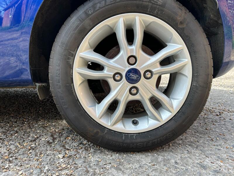 FORD FIESTA