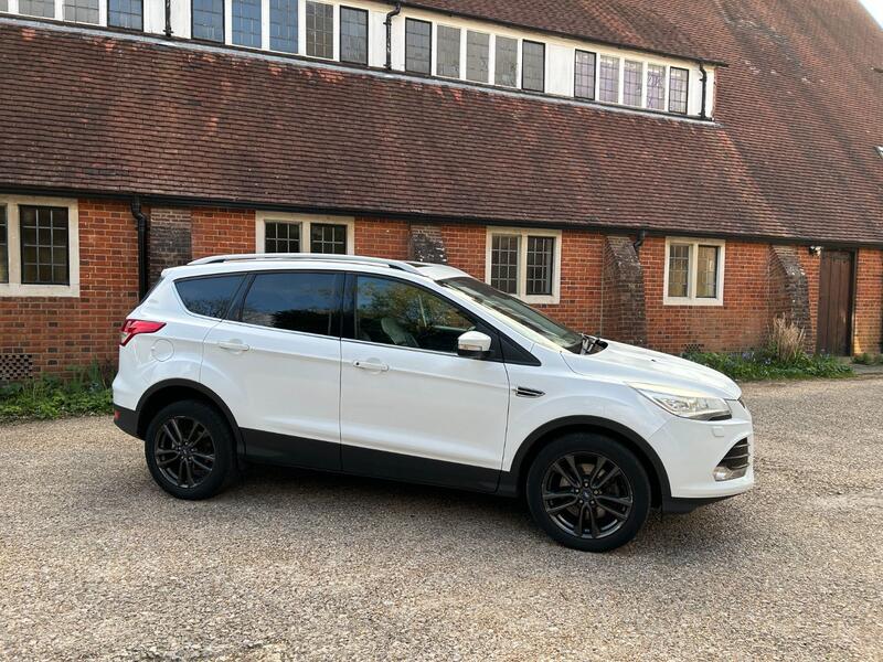 View FORD KUGA 2.0 TDCi Titanium X