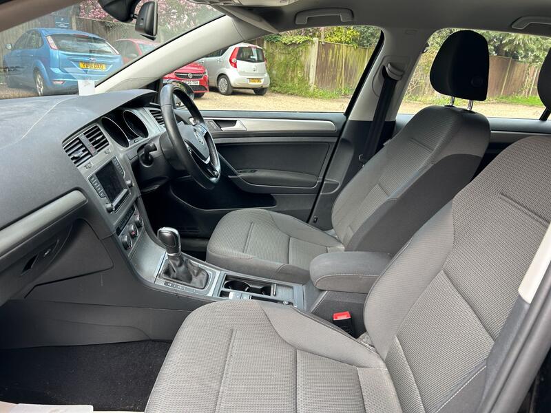 View VOLKSWAGEN GOLF 1.4 TSI BlueMotion Tech Match Automatic