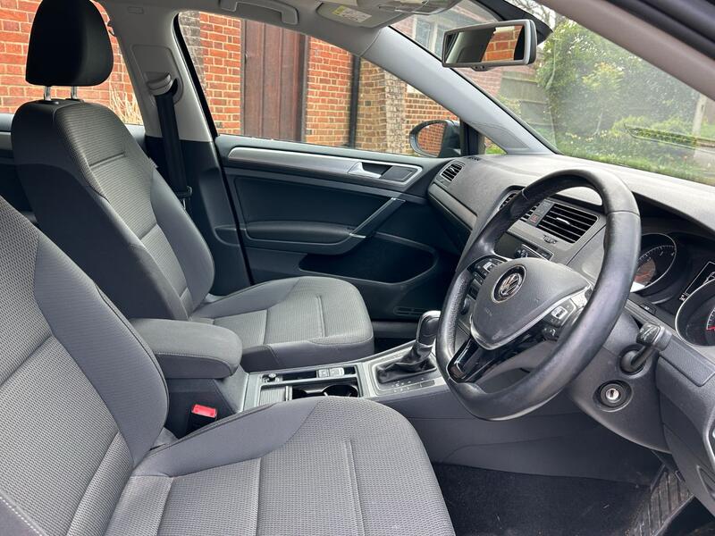 View VOLKSWAGEN GOLF 1.4 TSI BlueMotion Tech Match Automatic