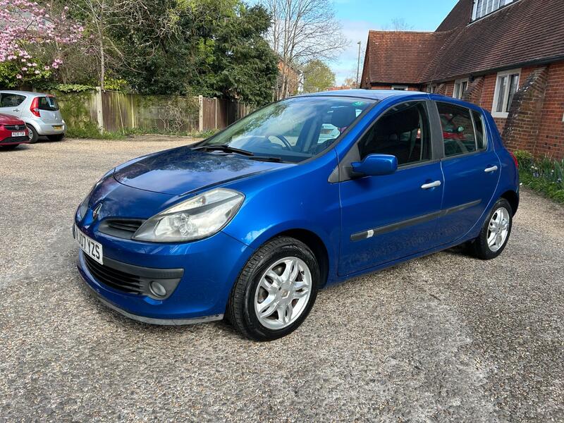RENAULT CLIO