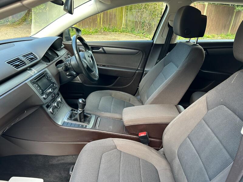 View VOLKSWAGEN PASSAT 1.8 TSI Highline