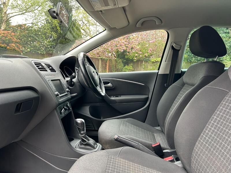 View VOLKSWAGEN POLO 1.2 TSI BlueMotion Tech Match Automatic