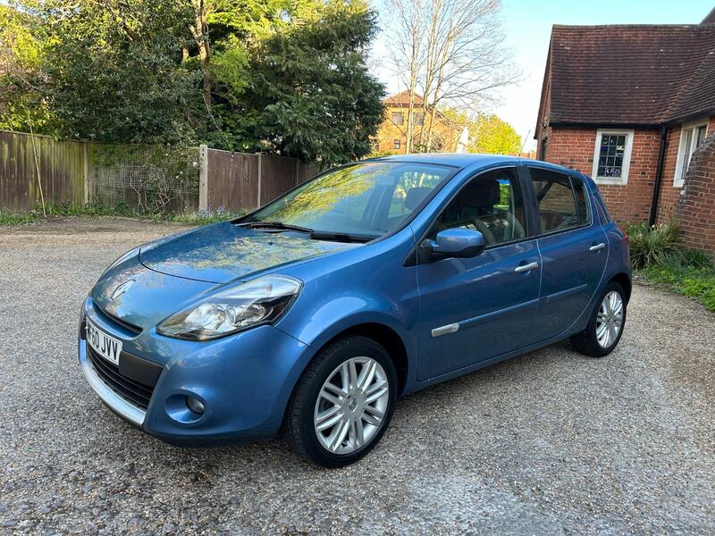 RENAULT CLIO