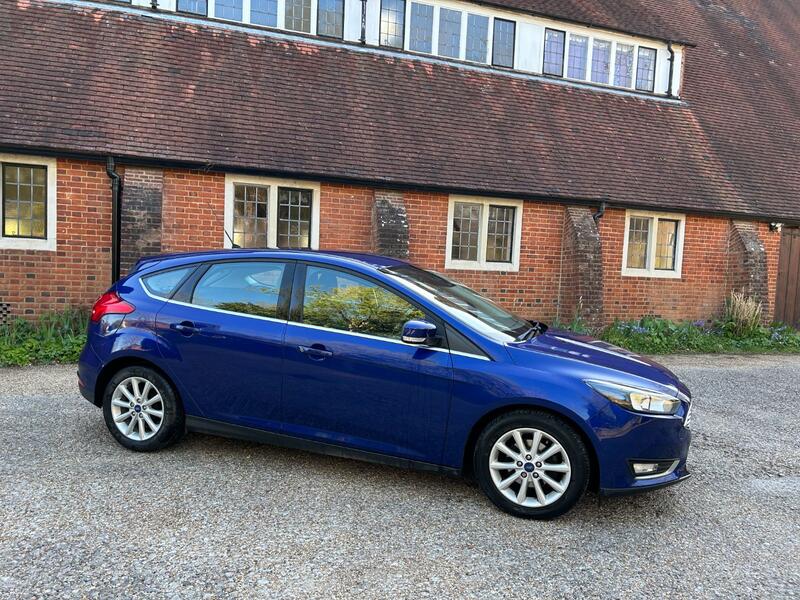 View FORD FOCUS 1.5 TDCi Titanium