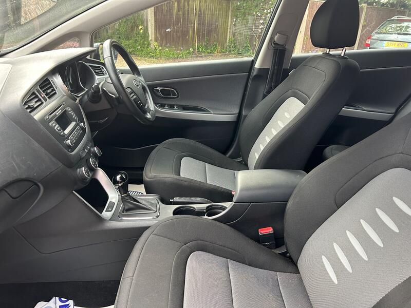 View KIA CEED 1.6 CRDi 2