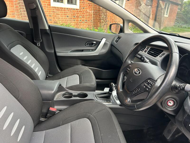 View KIA CEED 1.6 CRDi 2