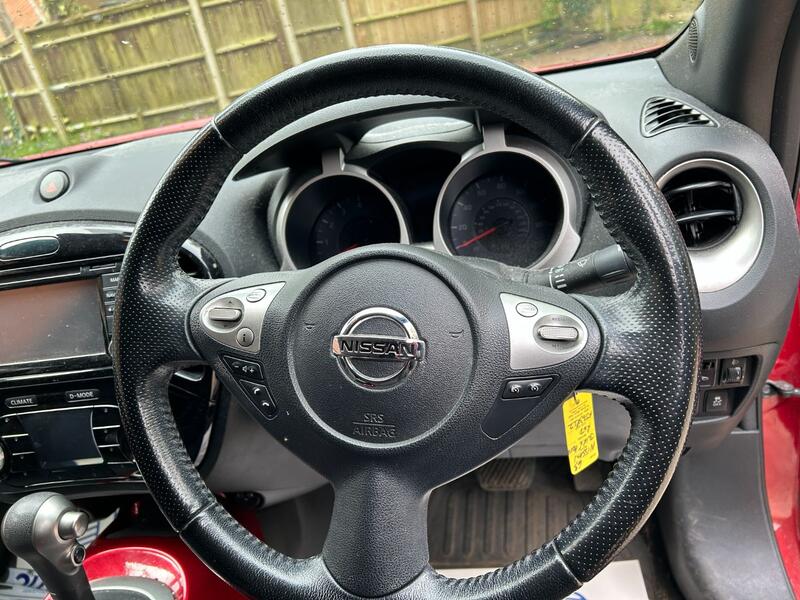 NISSAN JUKE