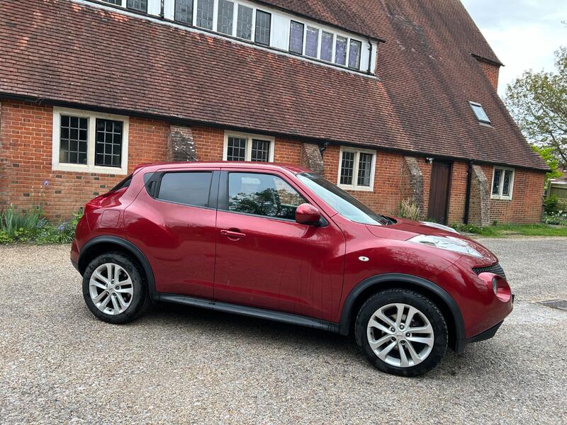 View NISSAN JUKE 1.6 Acenta Premium Automatic