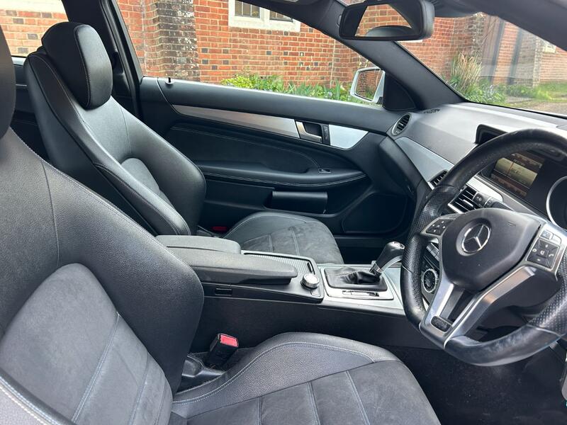 View MERCEDES-BENZ C CLASS 2.1 C220 CDI AMG Sport Edition