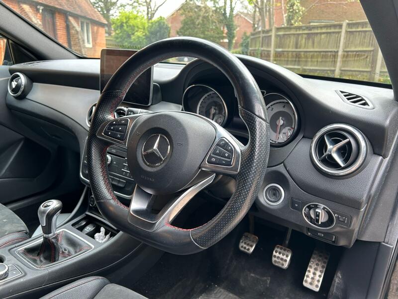 MERCEDES-BENZ GLA CLASS