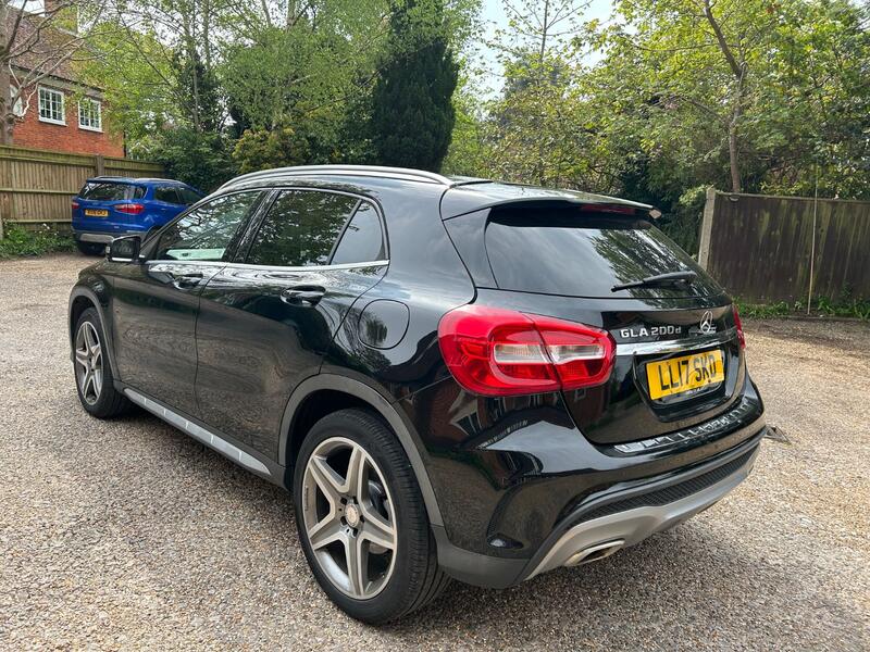 MERCEDES-BENZ GLA CLASS