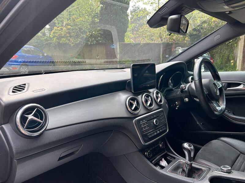 MERCEDES-BENZ GLA CLASS