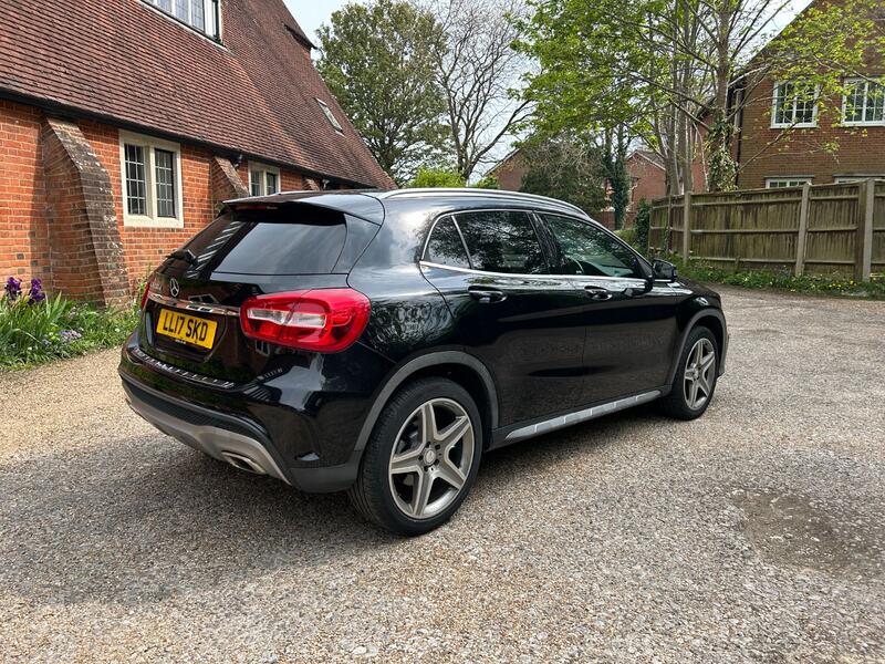 MERCEDES-BENZ GLA CLASS