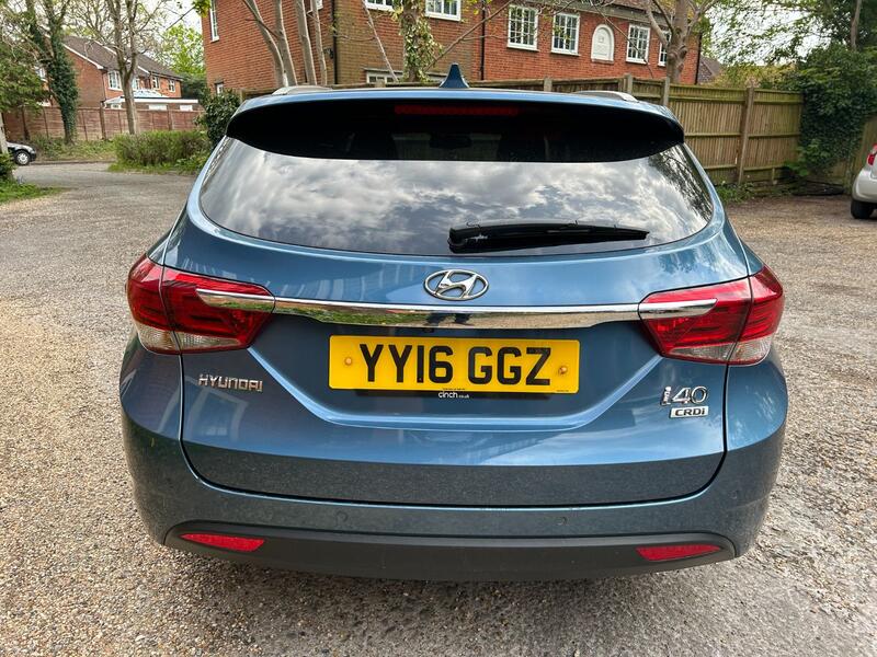HYUNDAI I40