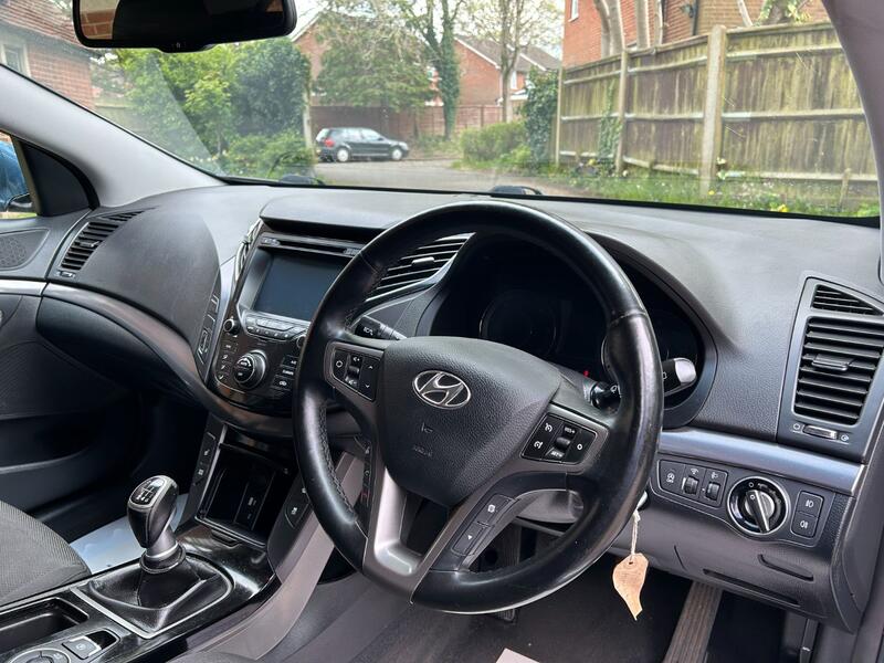 HYUNDAI I40