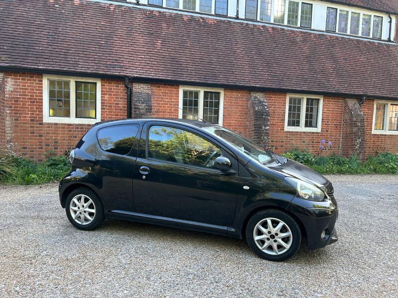 View TOYOTA AYGO 1.0 VVT-i Mode