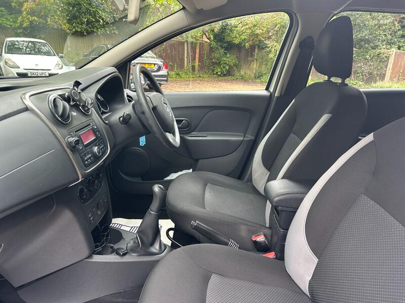 View DACIA LOGAN MCV 1.5 Ambiance dCi 90