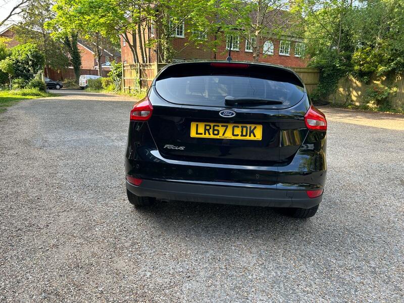 FORD FOCUS