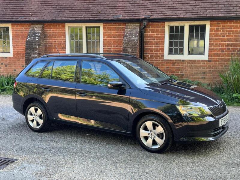 View SKODA FABIA 1.2 TSI SE