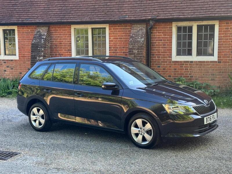 View SKODA FABIA 1.2 TSI SE