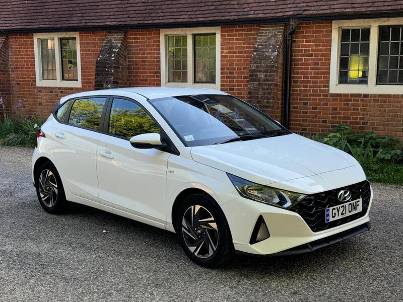 View HYUNDAI I20 1.0 T-GDi MHEV SE Connect