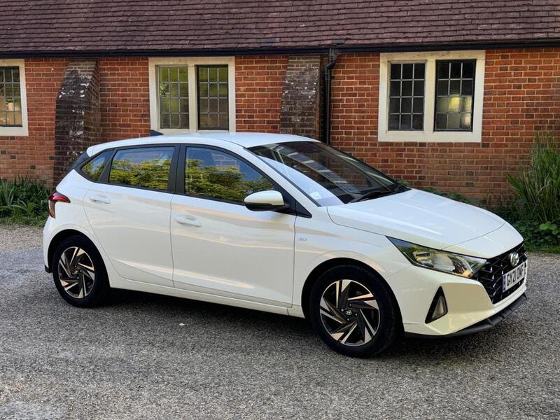 View HYUNDAI I20 1.0 T-GDi MHEV SE Connect