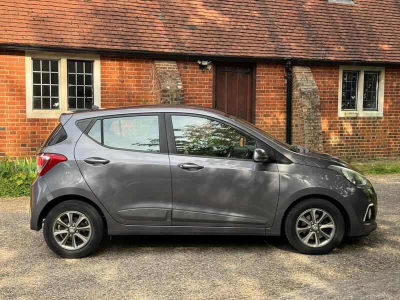 HYUNDAI I10