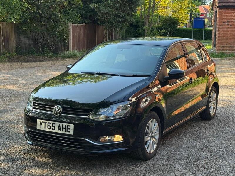 View VOLKSWAGEN POLO 1.2 TSI BlueMotion Tech SE
