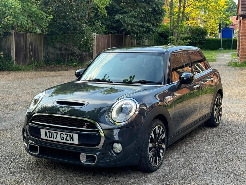 View MINI HATCH 2.0 5-Door Hatch Cooper S