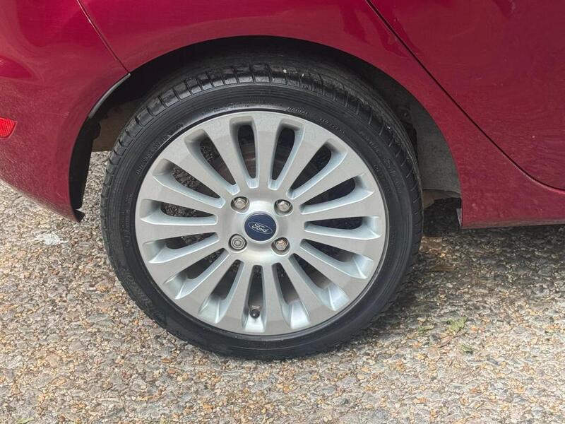 FORD FIESTA