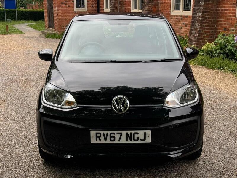 VOLKSWAGEN UP