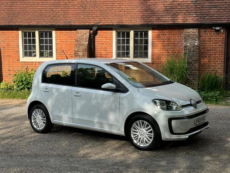 View VOLKSWAGEN UP 1.0 Move up!