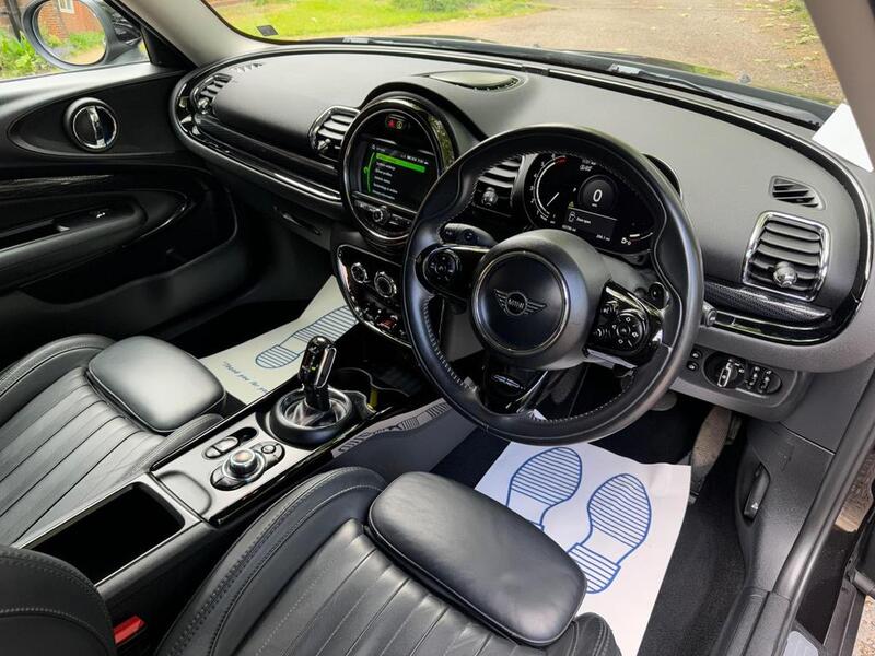 MINI CLUBMAN