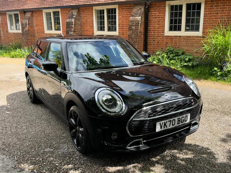 View MINI CLUBMAN 2.0 Clubman Cooper S Exclusive
