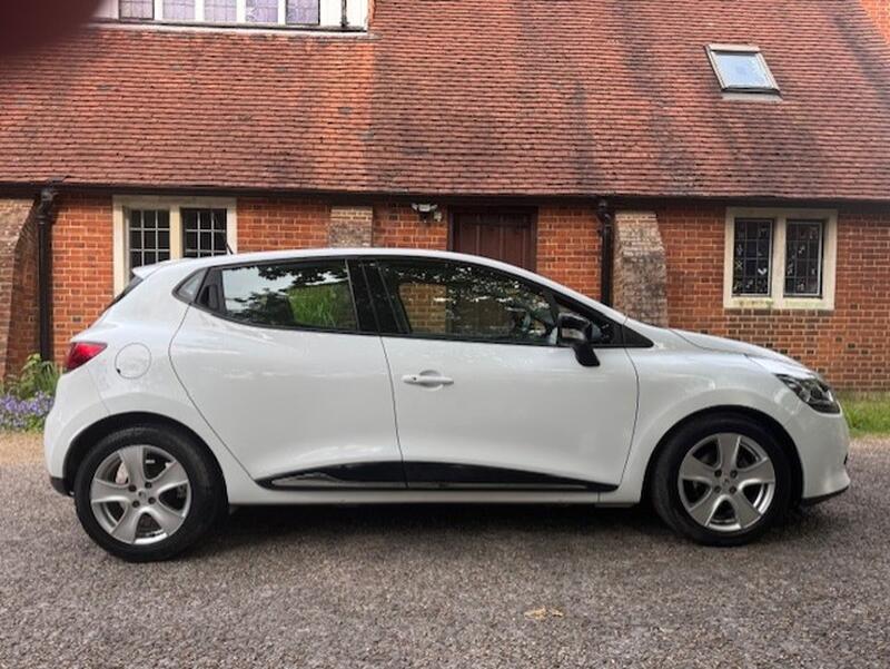 View RENAULT CLIO 1.2 Dynamique MediaNav 1.2 16V 75