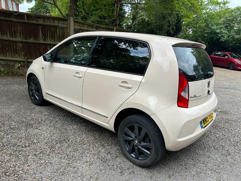 SEAT MII