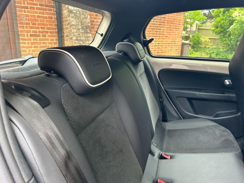 SEAT MII