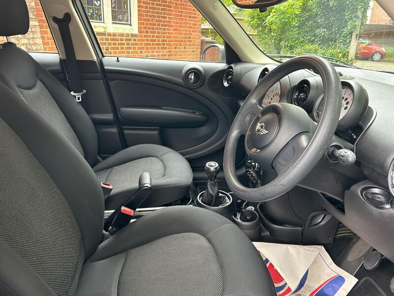 View MINI COUNTRYMAN 1.6 Cooper D Countryman