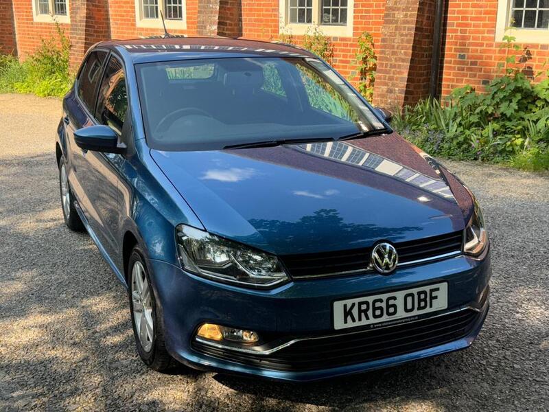 View VOLKSWAGEN POLO 1.2 TSI BlueMotion Tech Match