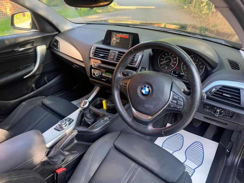 BMW 1 SERIES