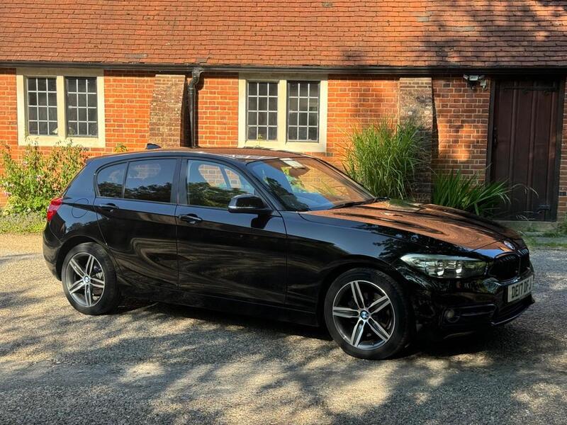 View BMW 1 SERIES 1.5 118i Sport 5-Door