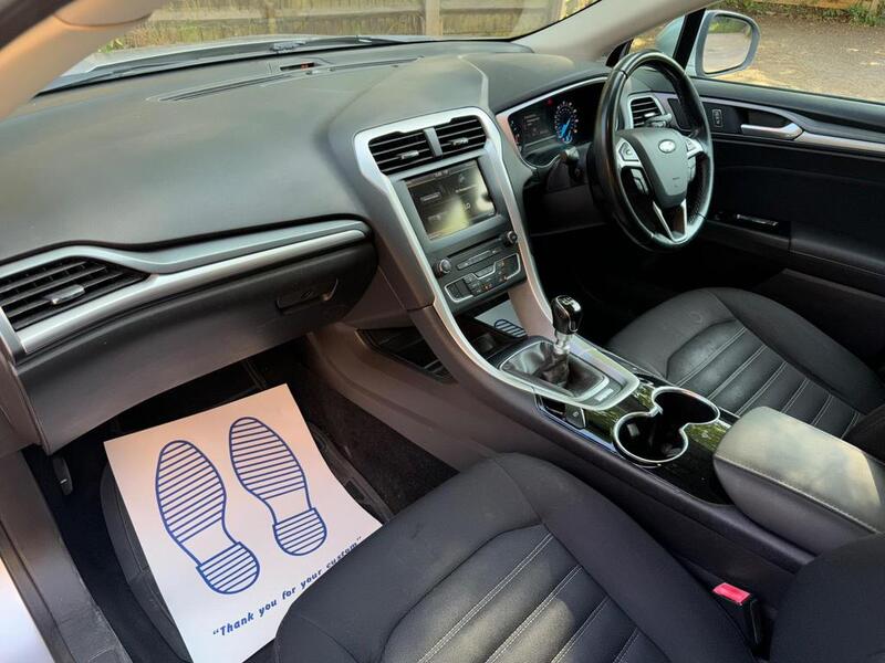 FORD MONDEO