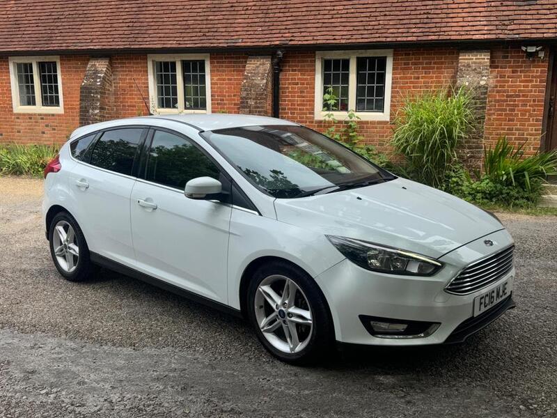 View FORD FOCUS 1.5 TDCi Titanium