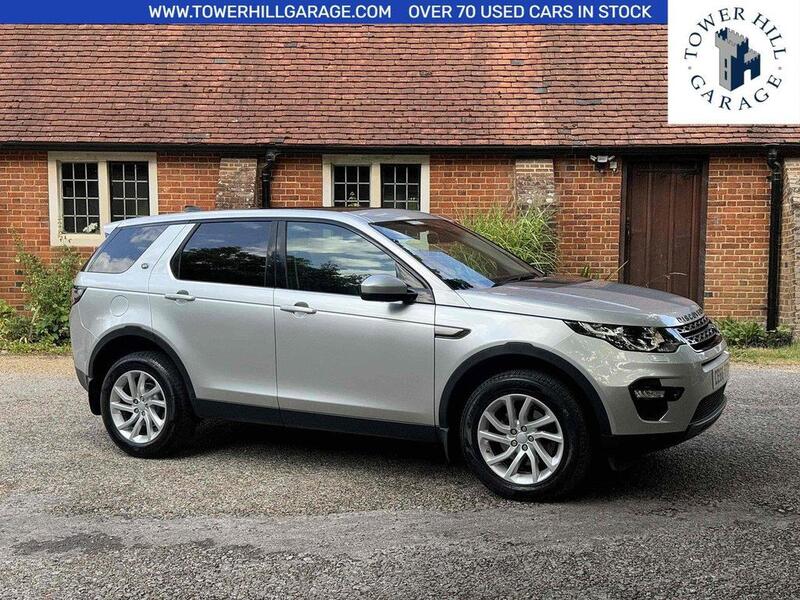 View LAND ROVER DISCOVERY SPORT 2.0 TD4 SE Tech