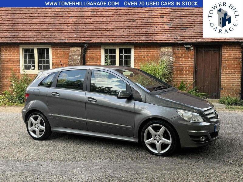View MERCEDES-BENZ B CLASS 1.7 B180 Sport