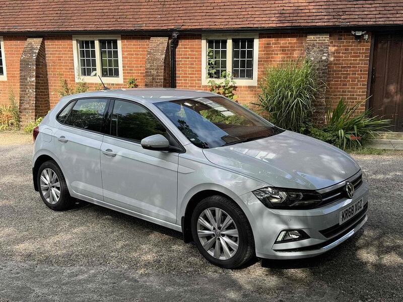 View VOLKSWAGEN POLO 1.0 TSI SEL