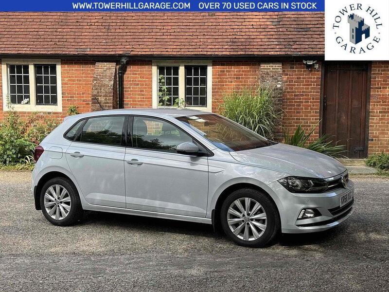 View VOLKSWAGEN POLO 1.0 TSI SEL