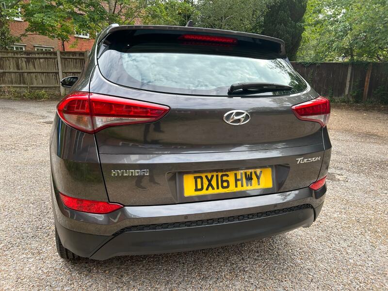 HYUNDAI TUCSON