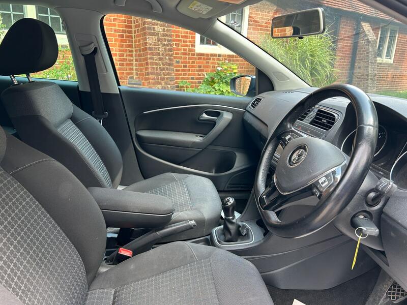View VOLKSWAGEN POLO 1.0 TSI SEL